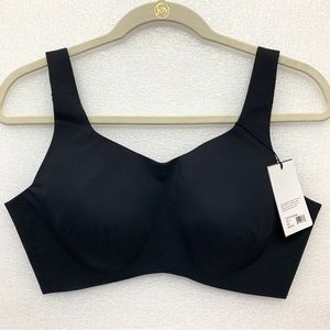 knix Black Seamless Wireless Sports Bra